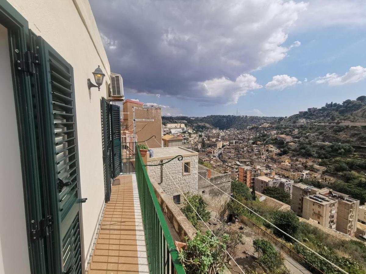 Balcone Barocco. Villa Modica Eksteriør billede
